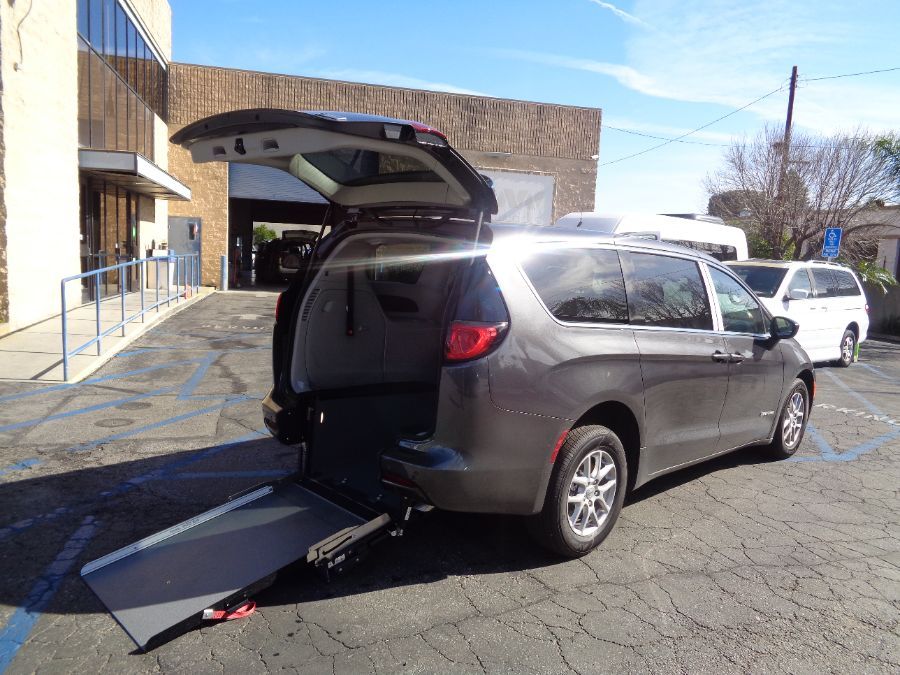 California Handicap Vans for Sale | Leading Wheelchair Van Dealer ...