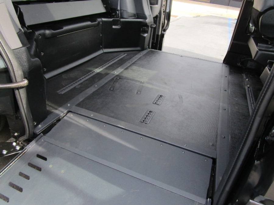 Used 2023 Toyota Sienna Hybrid XLE Base - BraunAbility Side Entry Entry In Floor Automatic Ramp