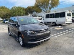 2022 CHRYSLER VOYAGER - Image 2