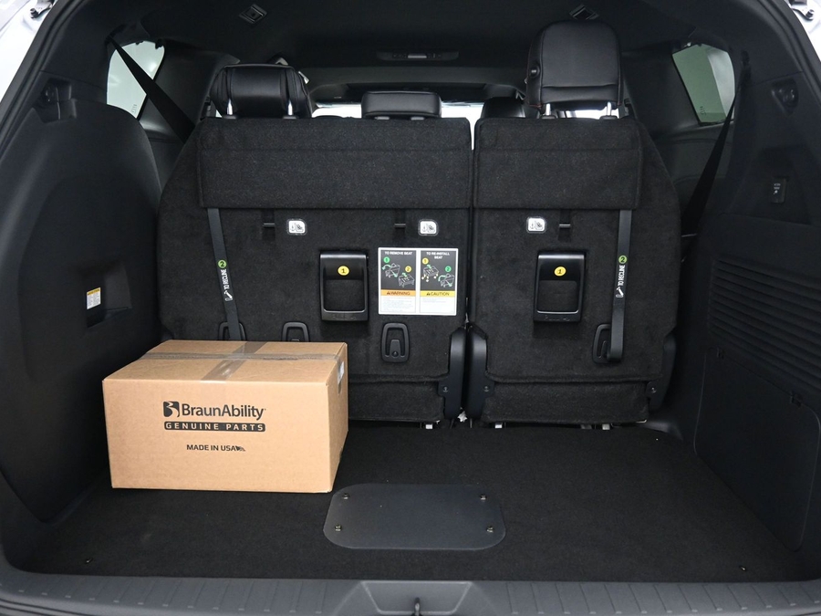 New 2026 Toyota Sienna Hybrid XSE Sport - BraunAbility Side Entry In Floor Automatic Ramp