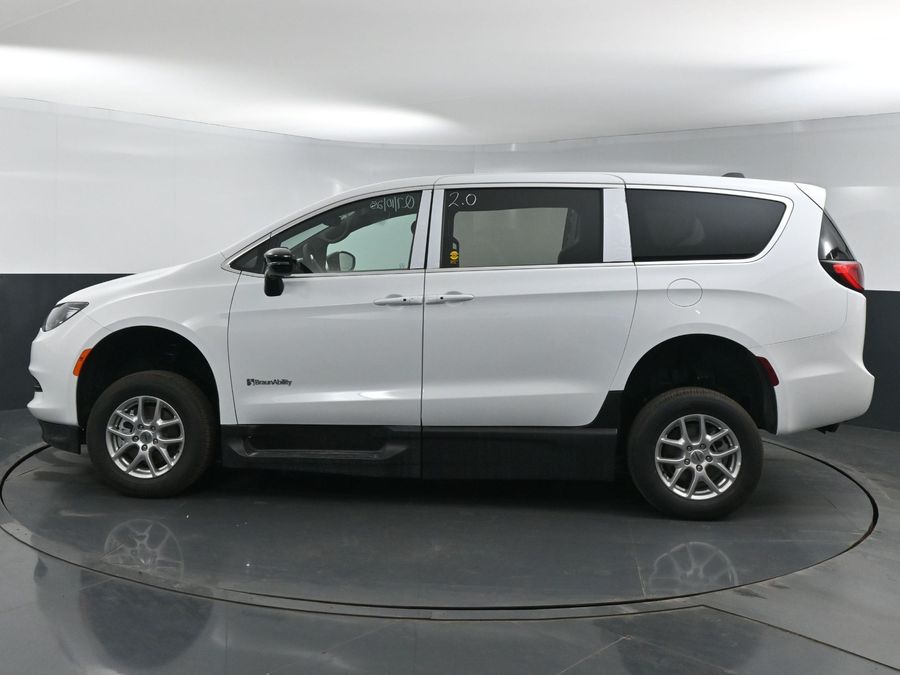 New 2025 Chrysler Voyager LX - BraunAbility Commercial Side Entry Entry In Floor Manual Ramp