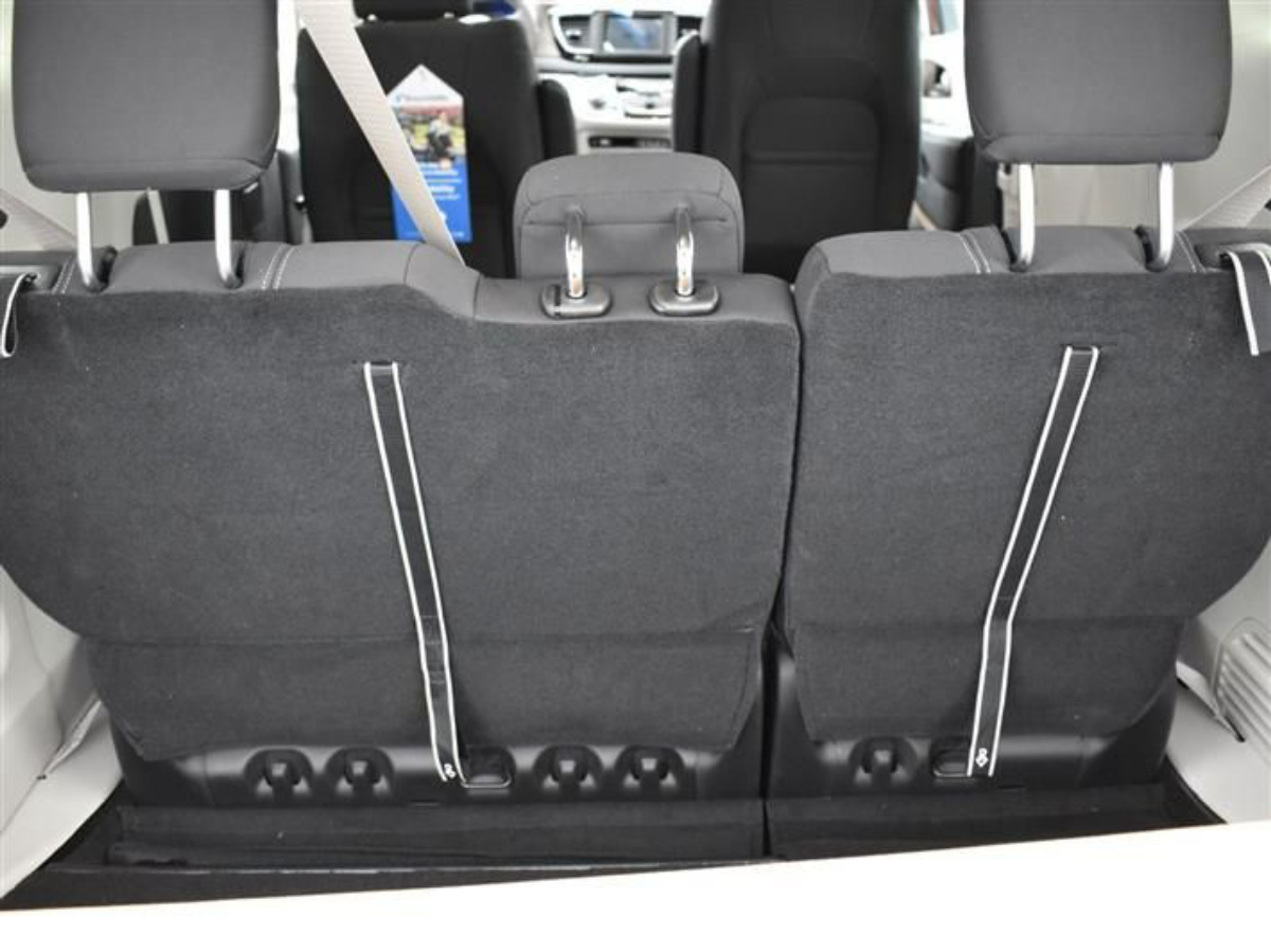 2023 CHRYSLER VOYAGER - Image 14