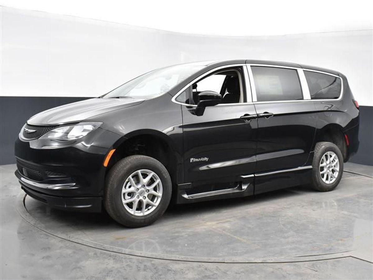 2023 CHRYSLER VOYAGER - Image 8