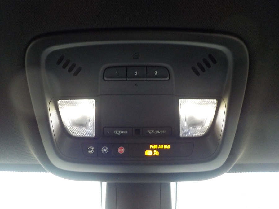 2023 Chevrolet Traverse RS - Photo 15
