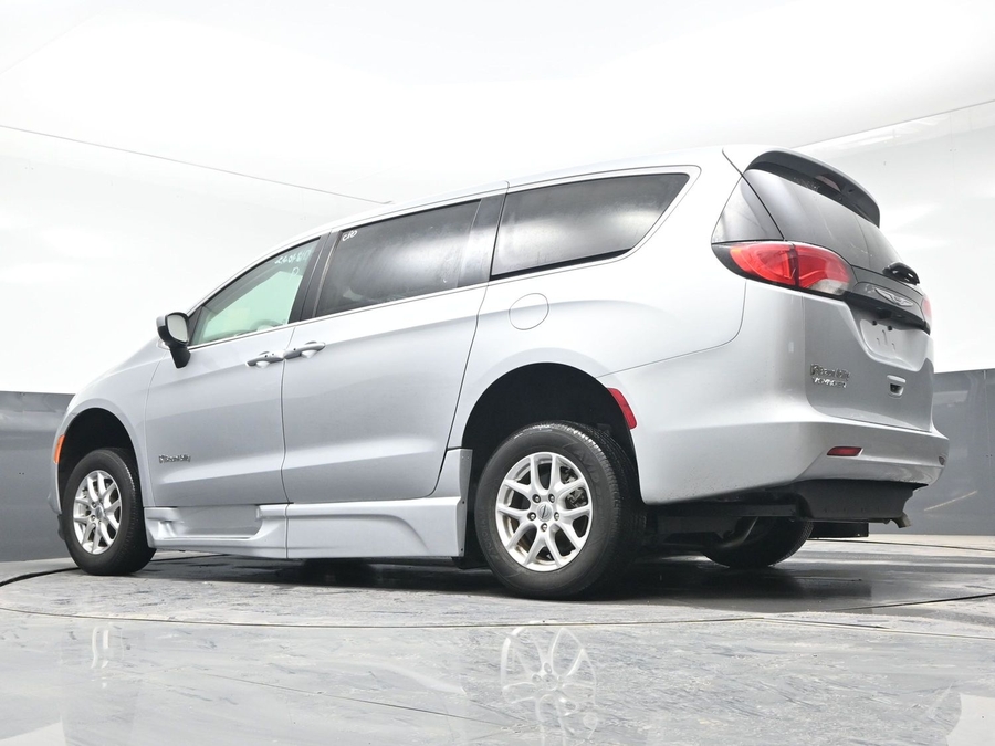 Used 2023 Chrysler Voyager LX - BraunAbility Side Entry Entry In Floor Automatic Ramp