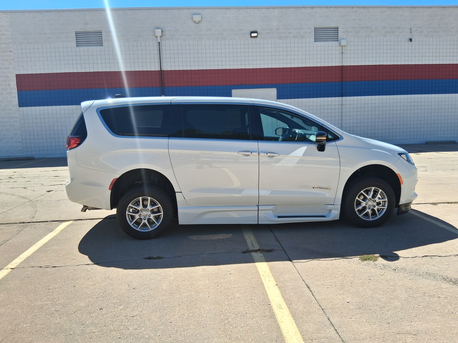 Blanco Chrysler Voyager número de imagen 4