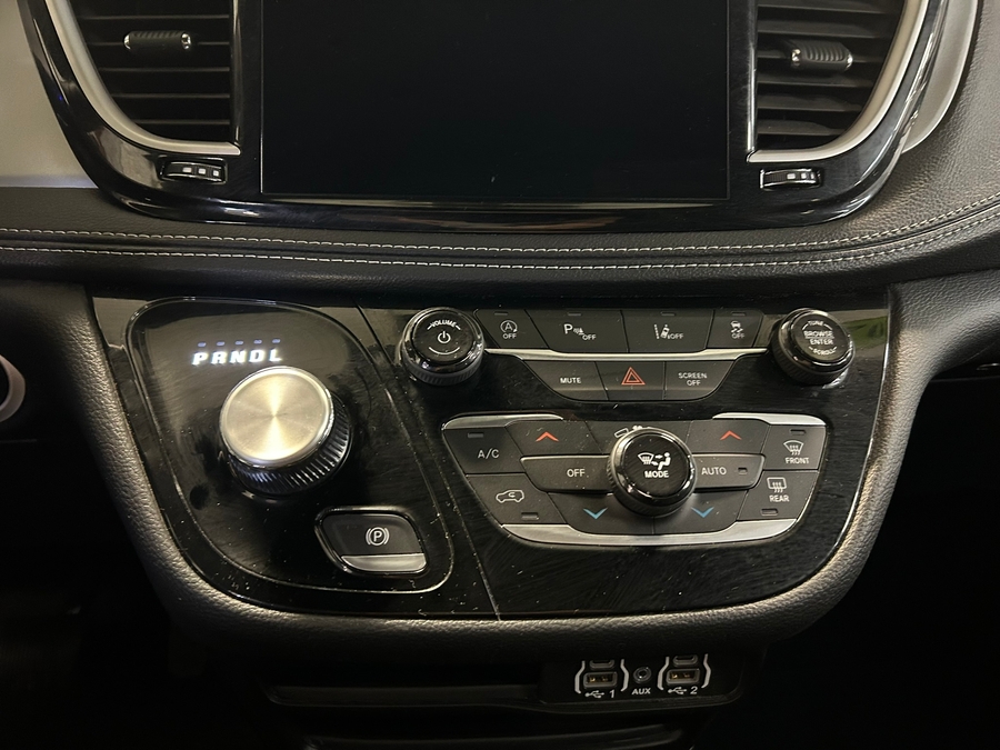 2024 CHRYSLER PACIFICA - Image 19