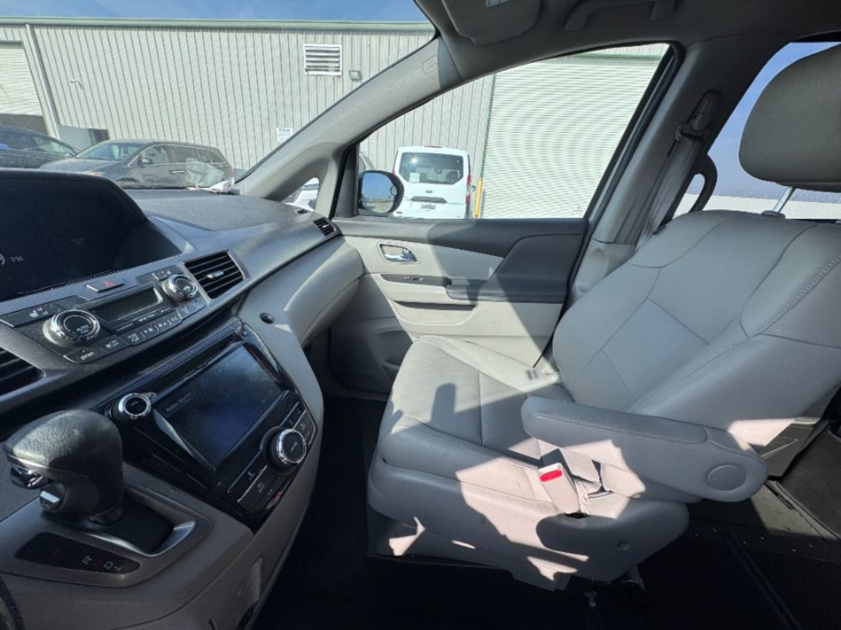 2017 HONDA ODYSSEY - Image 3