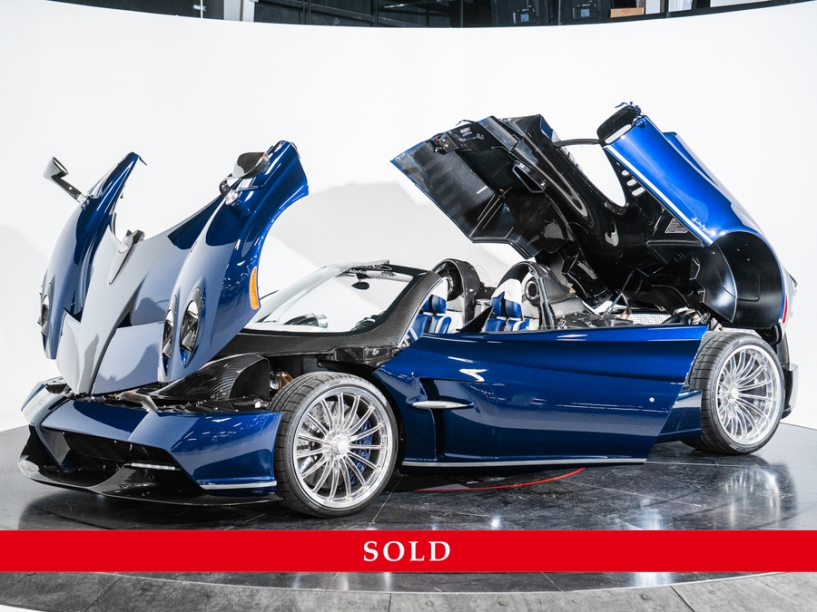2017 Pagani Huayra Roadster