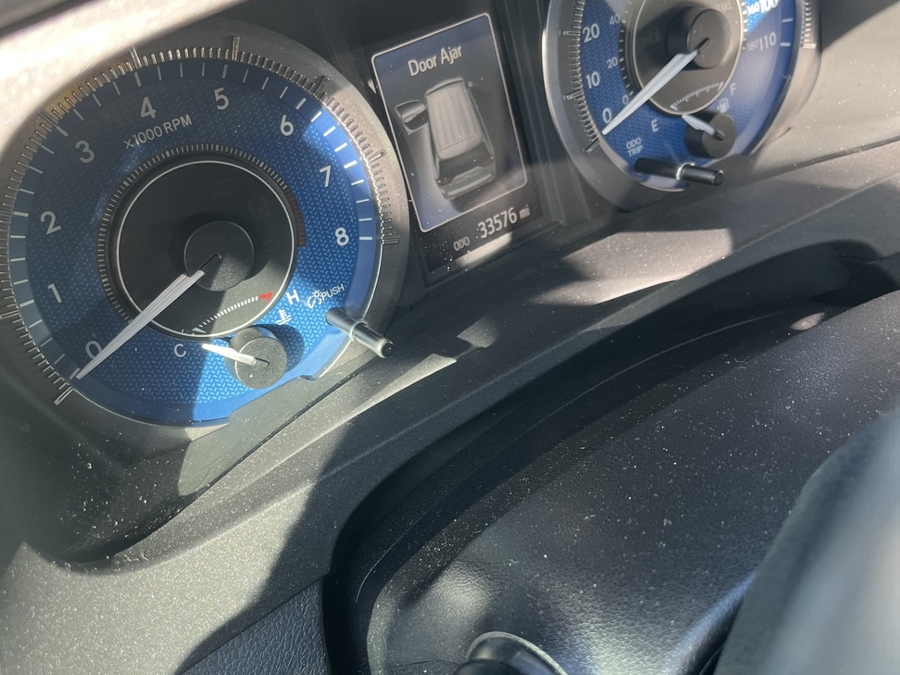 Used 2019 Toyota Sienna XLE Base - BraunAbility Side Entry Entry Fold Out Automatic Ramp