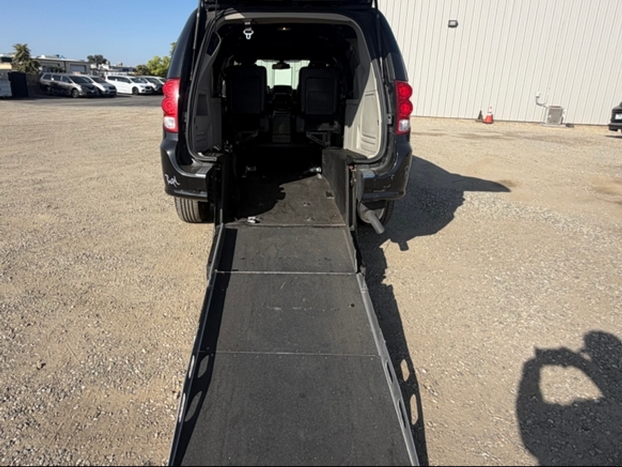 Black Dodge Grand Caravan image number 9