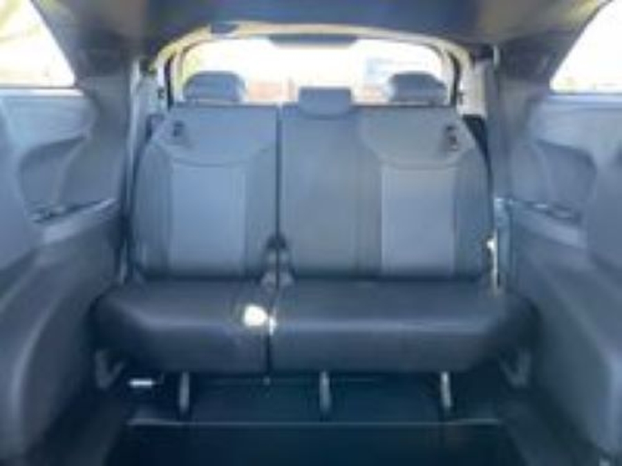 New 2025 Toyota Sienna Hybrid FWD XLE PLUS - VMI Side Entry Entry In Floor Automatic Ramp