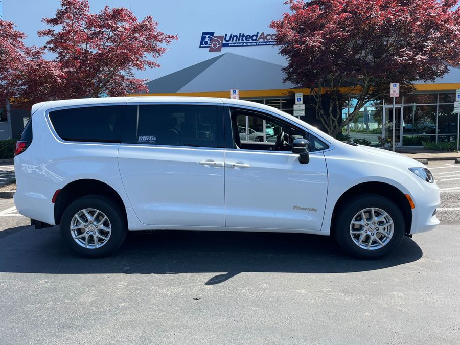 New 2025 Chrysler Voyager LX - BraunAbility Commercial Rear Entry Entry Fold Out Manual Ramp