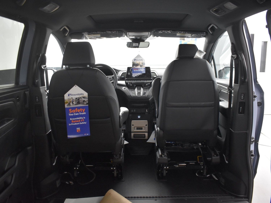 New 2026 Honda Odyssey Sport - BraunAbility Side Entry Entry In Floor Automatic Ramp