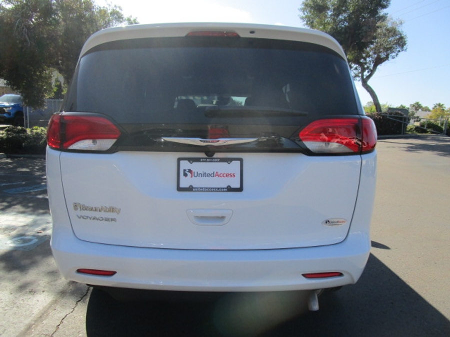 Used 2024 Chrysler Voyager LX - BraunAbility Side Entry Entry Fold Out Automatic Ramp