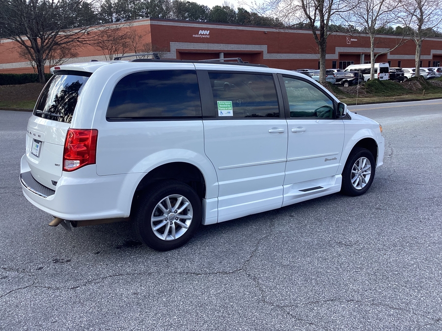 2015 DODGE GRAND CARAVAN - Image 6