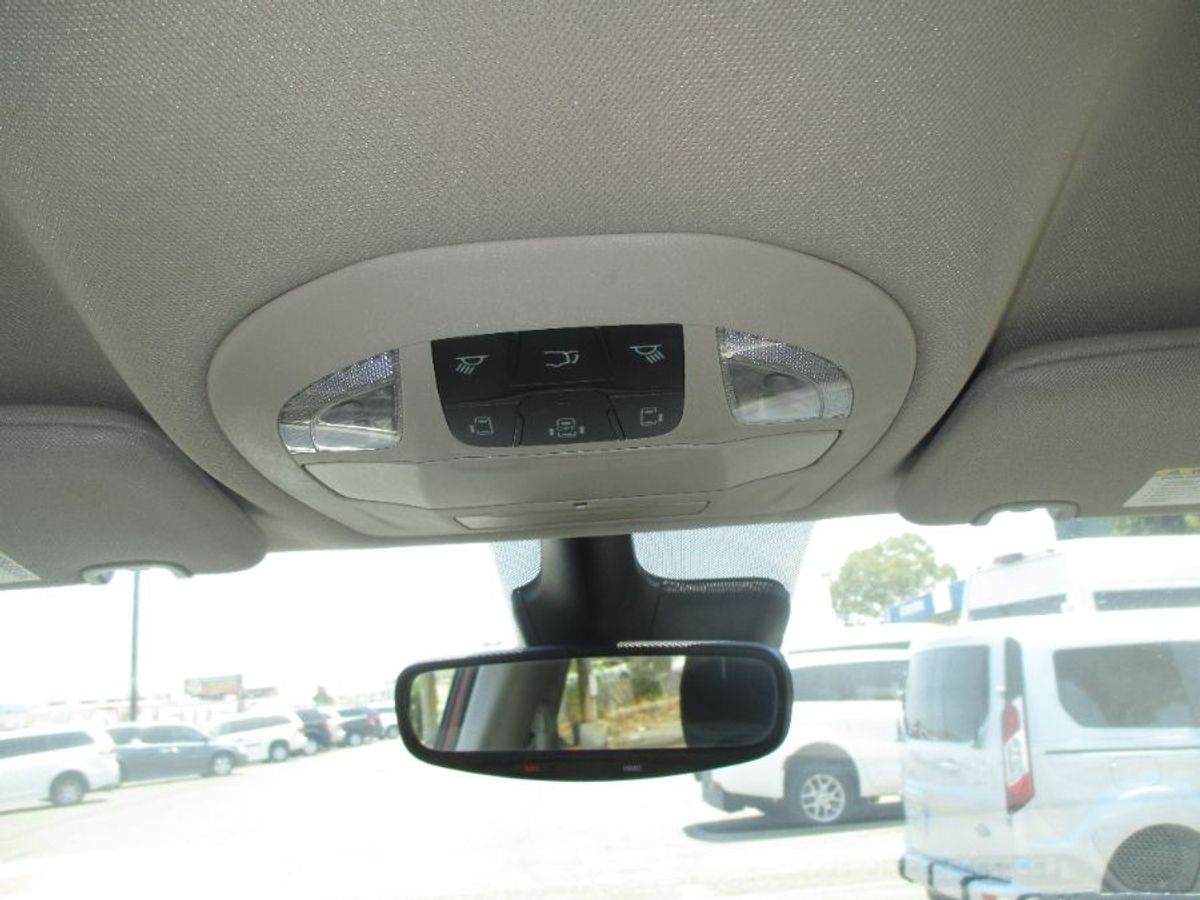 2022 CHRYSLER VOYAGER - Image 13