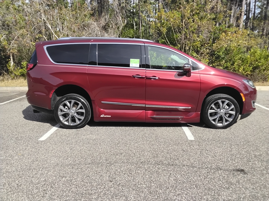2019 CHRYSLER PACIFICA - Image 5