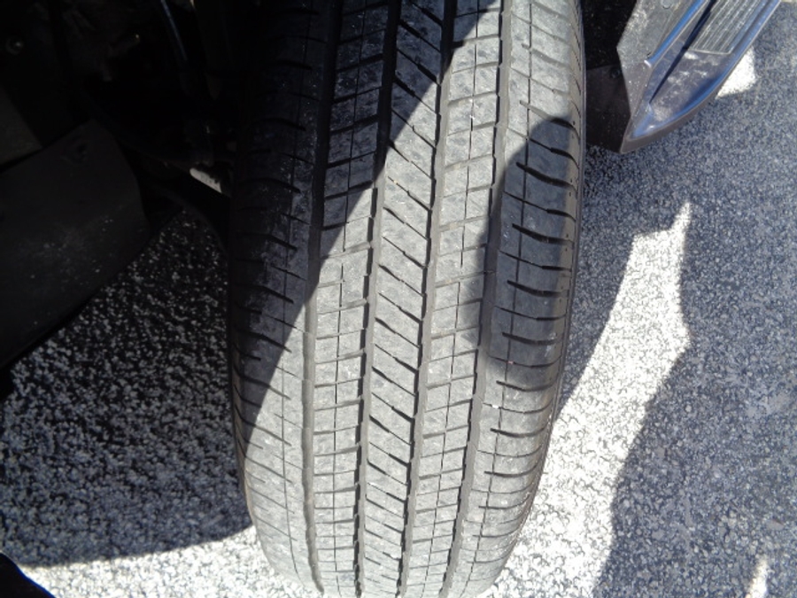 Used 2024 Toyota Sienna Hybrid LE Base - BraunAbility Side Entry Entry Fold Out Automatic Ramp