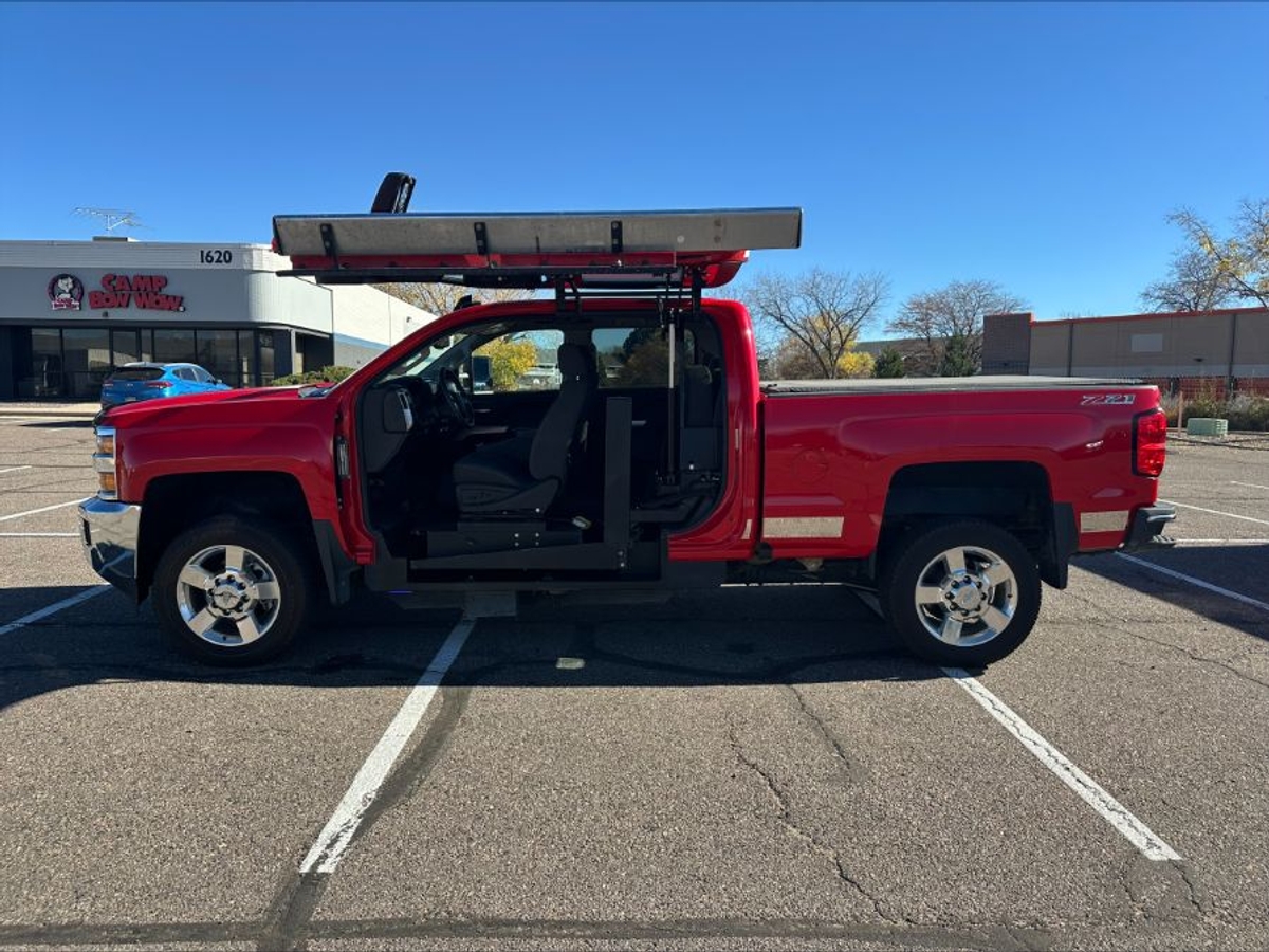 2016 CHEVROLET SILVERADO - Image 7