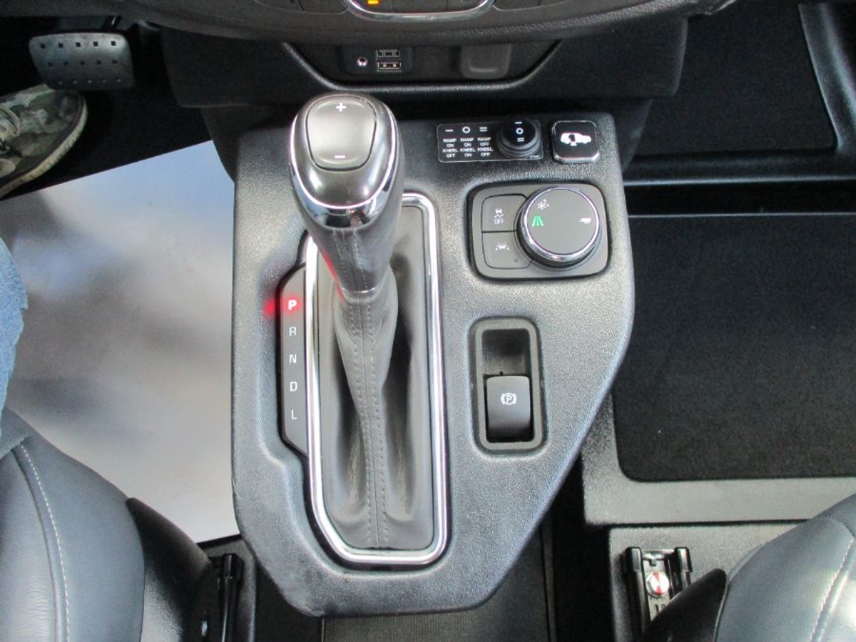 2020 CHEVROLET TRAVERSE - Image 20