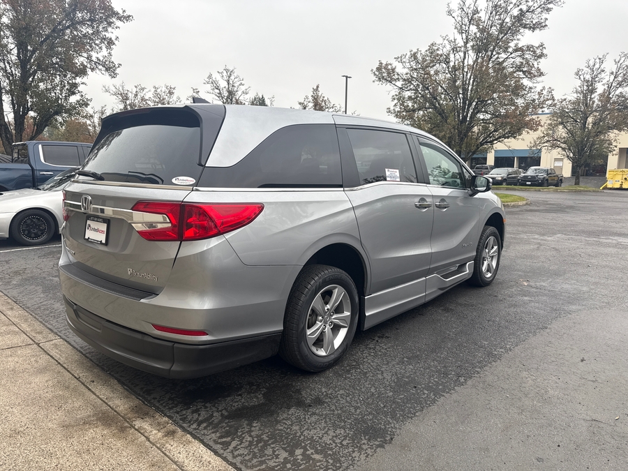 Used 2019 Honda Odyssey EX-L - BraunAbility Side Entry Entry In Floor Automatic Ramp