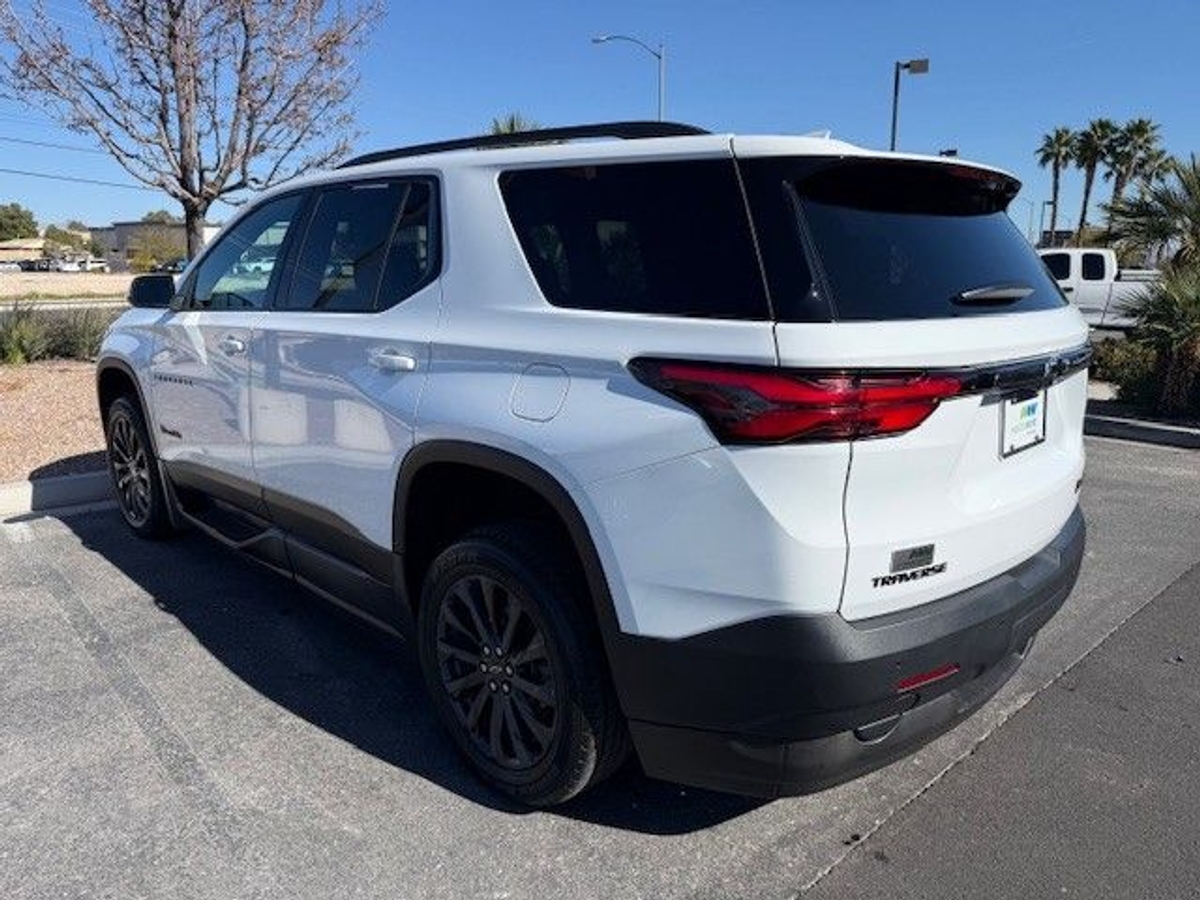 2022 CHEVROLET TRAVERSE - Image 13