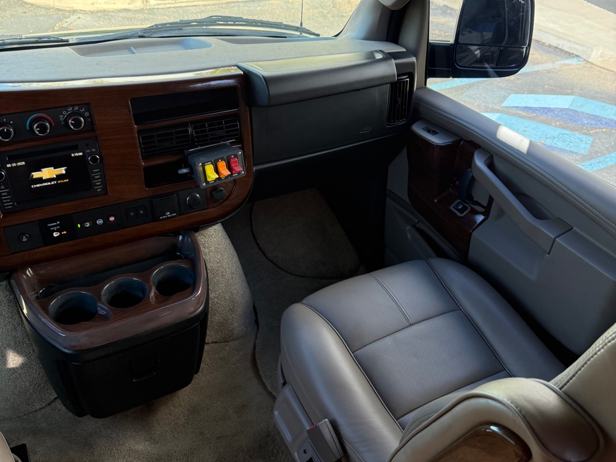Used 2019 Chevrolet Express 2500 3dr Cargo Van - OTH Side Entry Lift Automatic Ramp