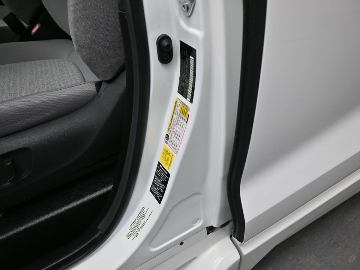 2025 TOYOTA SIENNA - Image 26