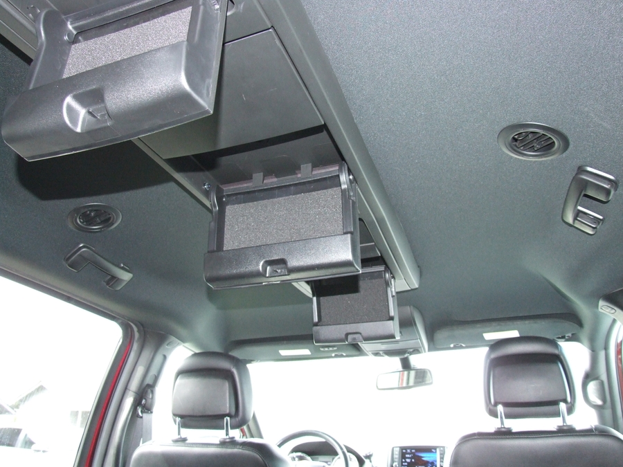 Used 2019 Dodge Grand Caravan GT - BraunAbility Side Entry Entry Fold Out Automatic Ramp