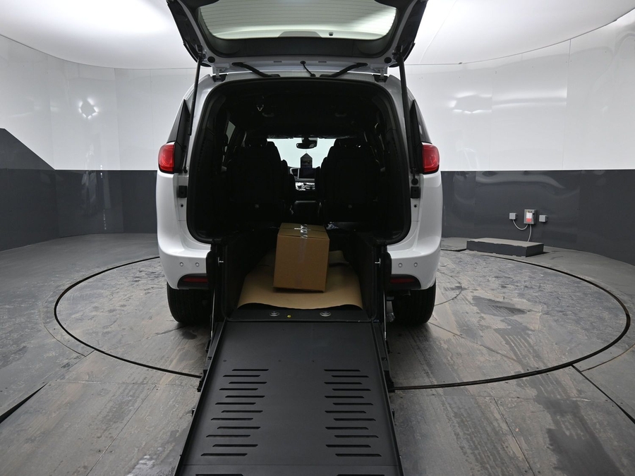 New 2025 Chrysler Voyager LX HCC - BraunAbility Rear Entry Entry Fold Out Manual Ramp