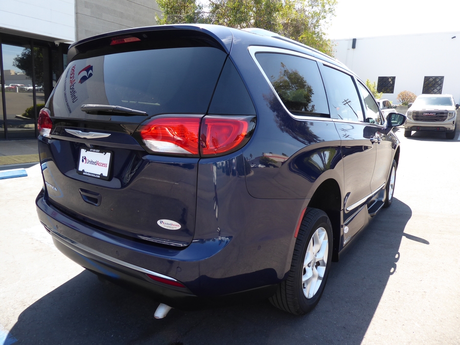 Used 2017 Chrysler Pacifica Touring L Plus - VMI Side Entry In Floor Automatic Ramp