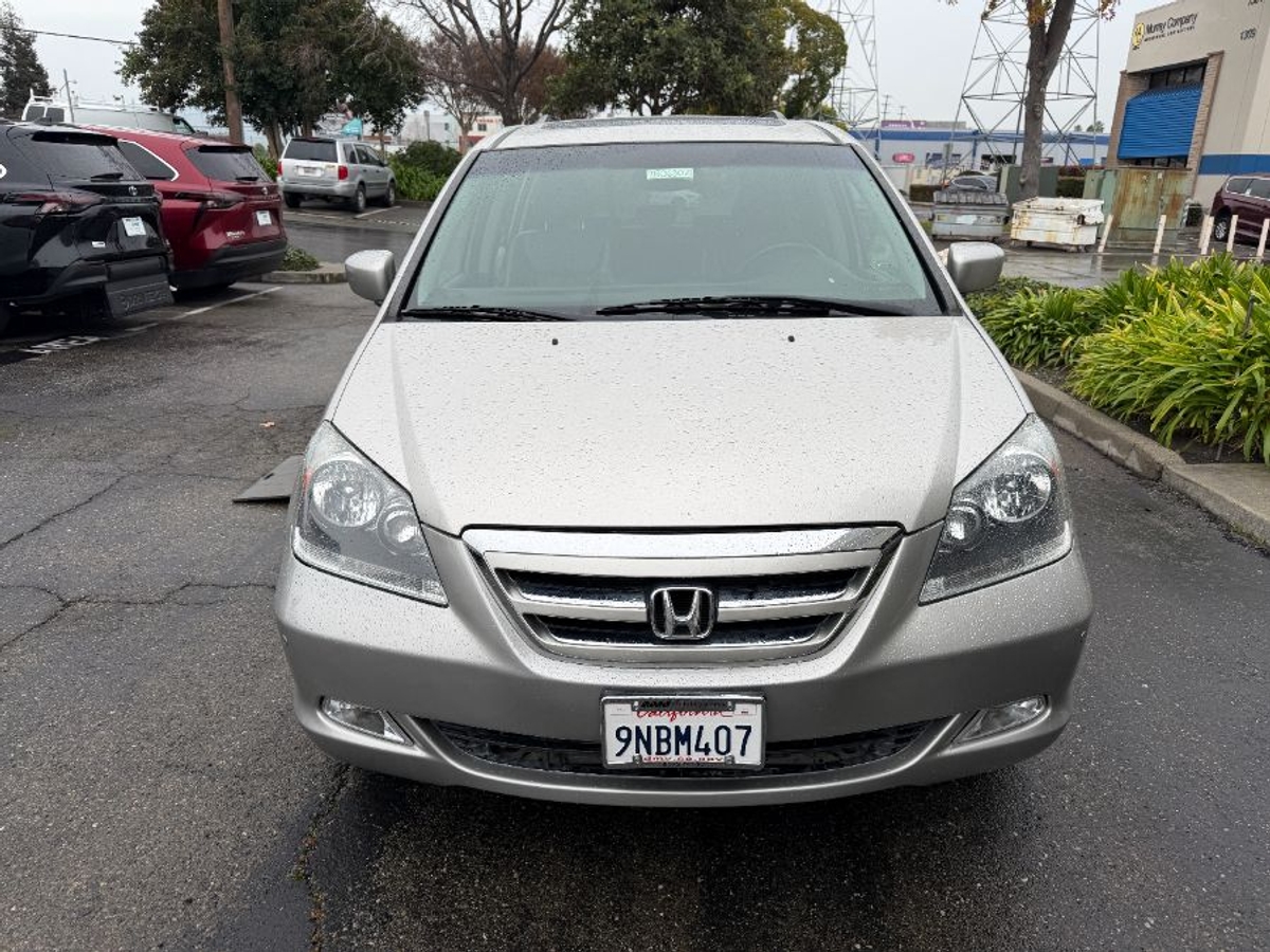  Honda Odyssey image number 1