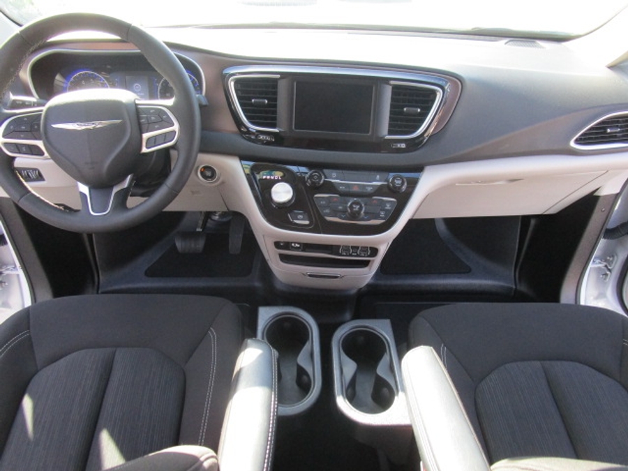 Used 2024 Chrysler Voyager LX - BraunAbility Side Entry Entry Fold Out Automatic Ramp