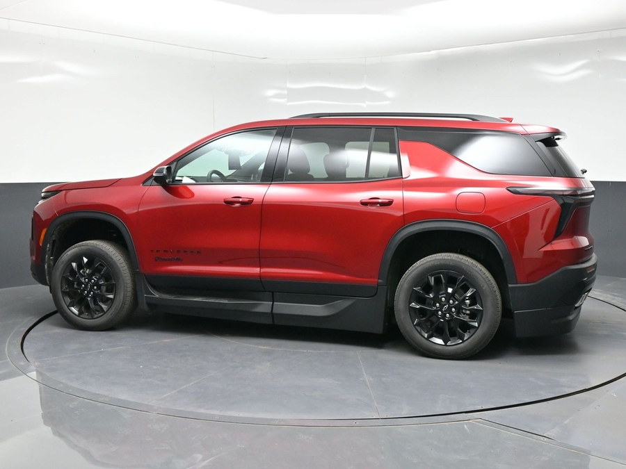 New 2026 Chevrolet Traverse 1LT Midnight - BraunAbility Side Entry In Floor Automatic Ramp