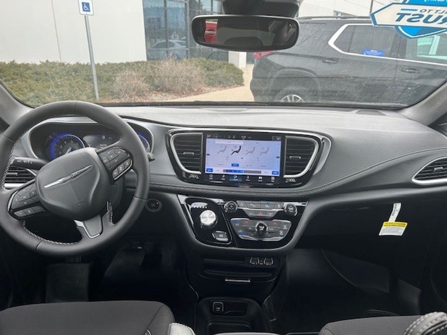 New 2025 Chrysler Voyager LX - BraunAbility Commercial Rear Entry Entry Fold Out Manual Ramp