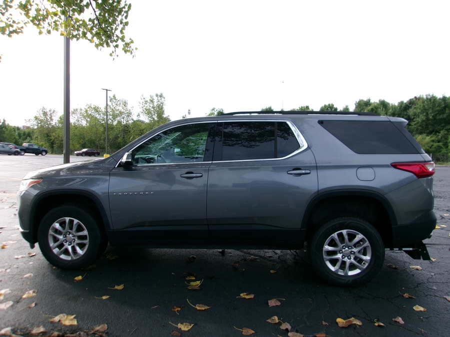  Chevrolet Traverse image number 14