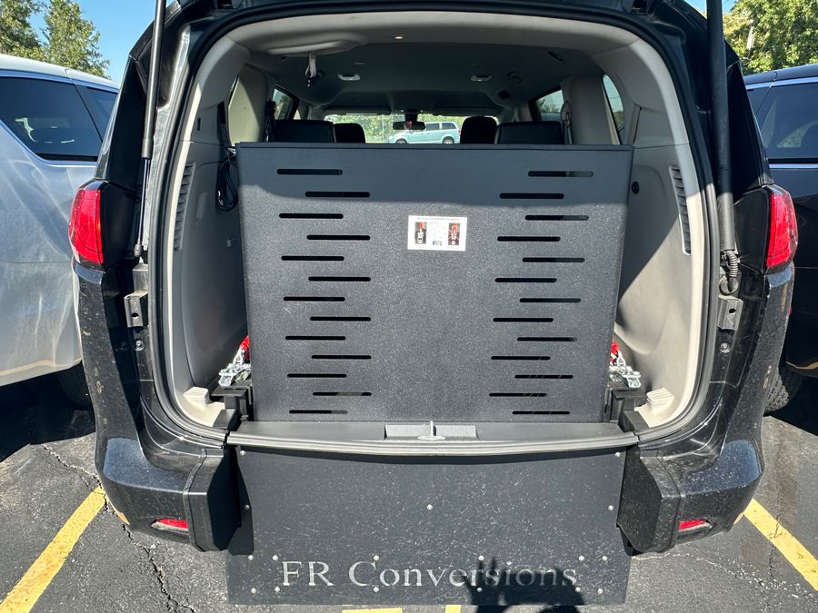 Used 2022 Chrysler Voyager LX -   Entry  Ramp