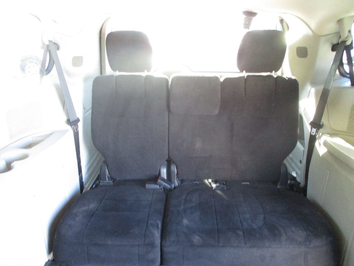 2013 DODGE GRAND CARAVAN - Image 8
