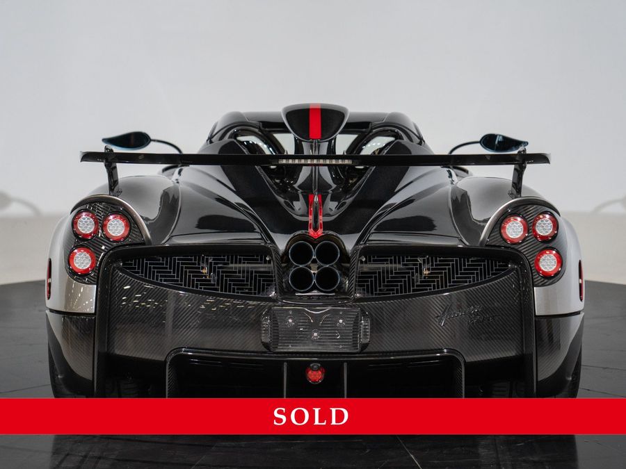 2017 Pagani Huayra Roadster