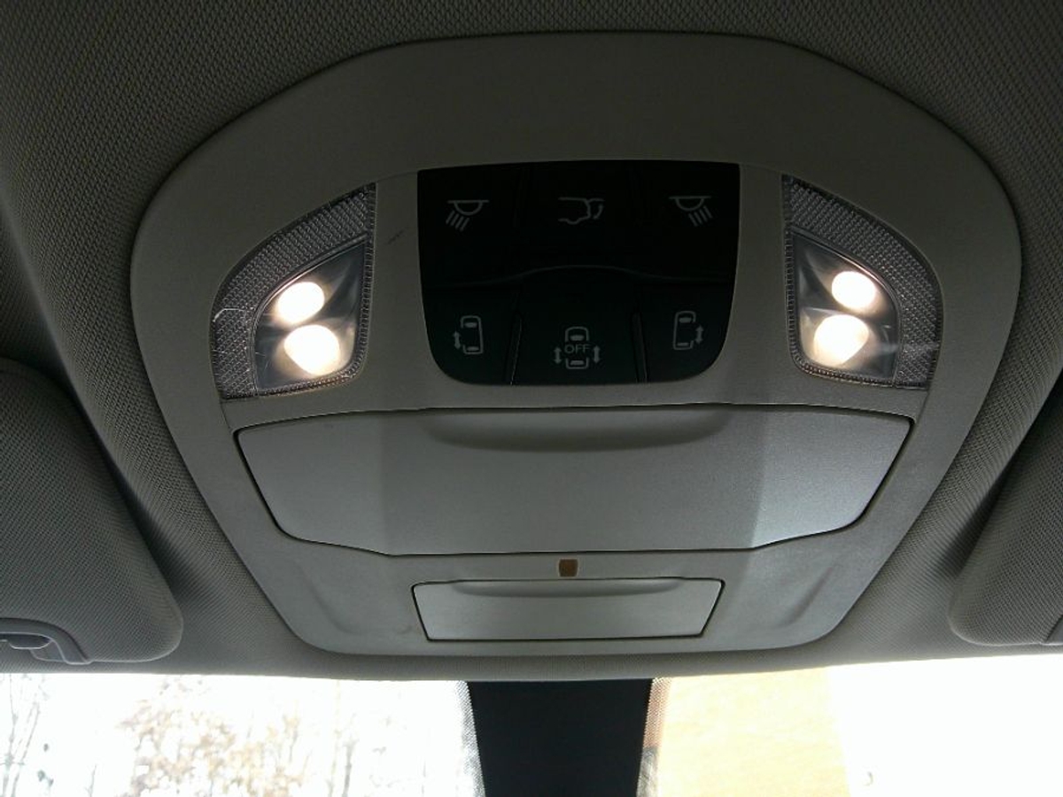 2022 CHRYSLER VOYAGER - Image 14