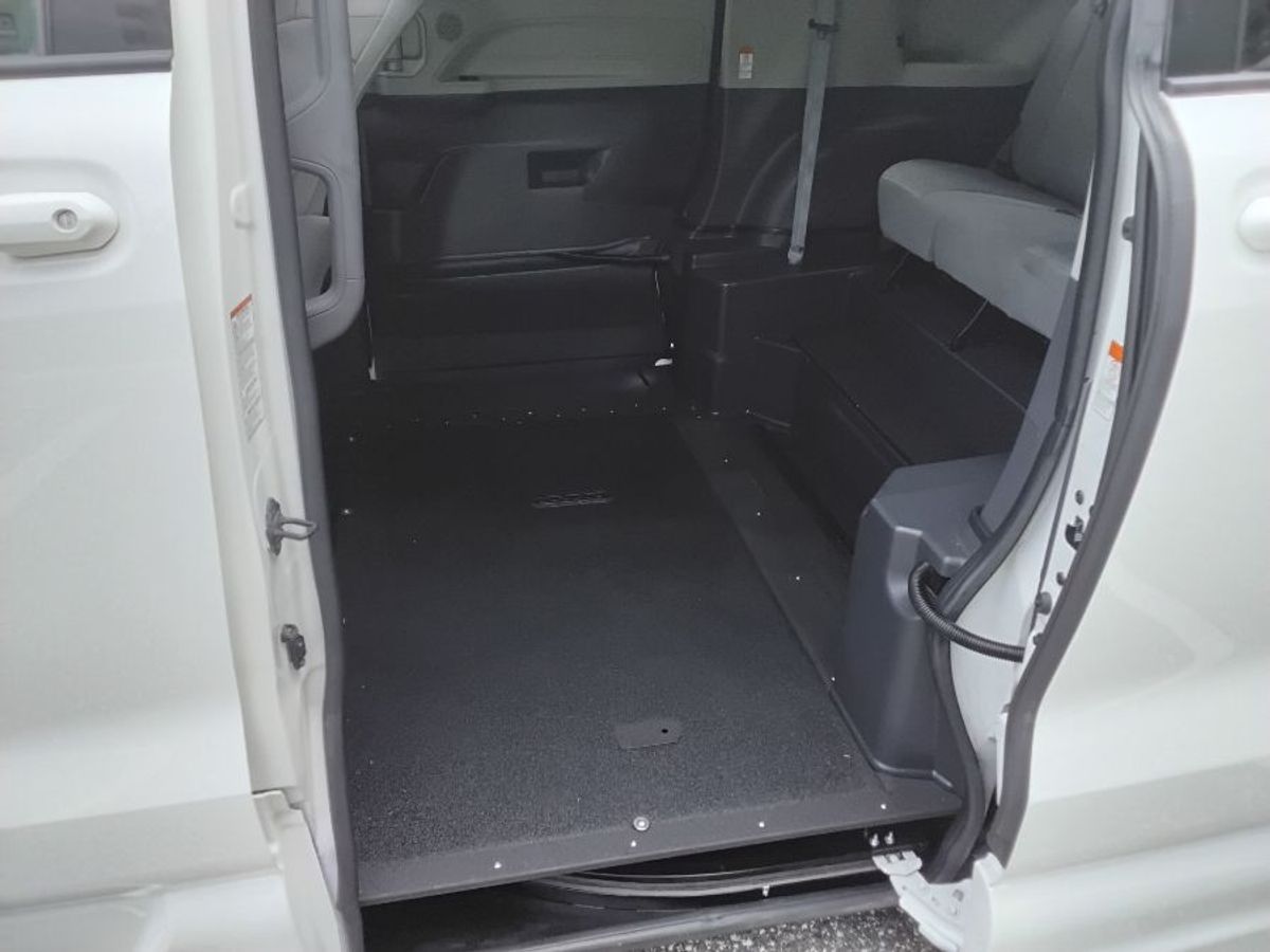 2022 TOYOTA SIENNA - Image 9