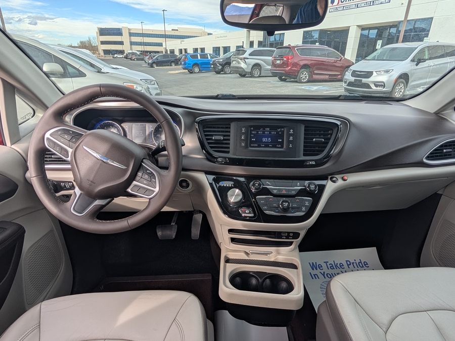 Used 2017 Chrysler Pacifica Touring-L - VMI Side Entry Entry In Floor Automatic Ramp