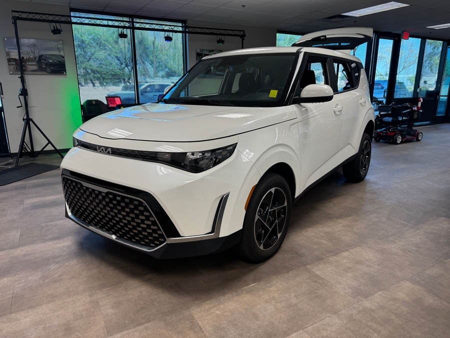 Used 2024 Kia Soul EX - Freedom Rear Entry Fold Out Automatic Ramp