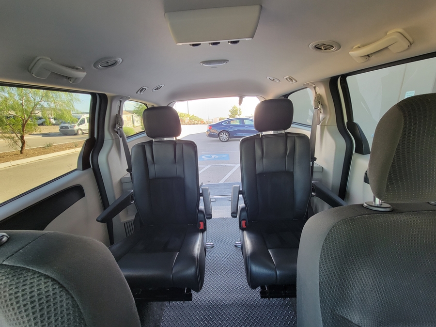 Used 2017 Dodge Grand Caravan SE - Manufacturer Rear Entry Entry Fold Out Manual Ramp