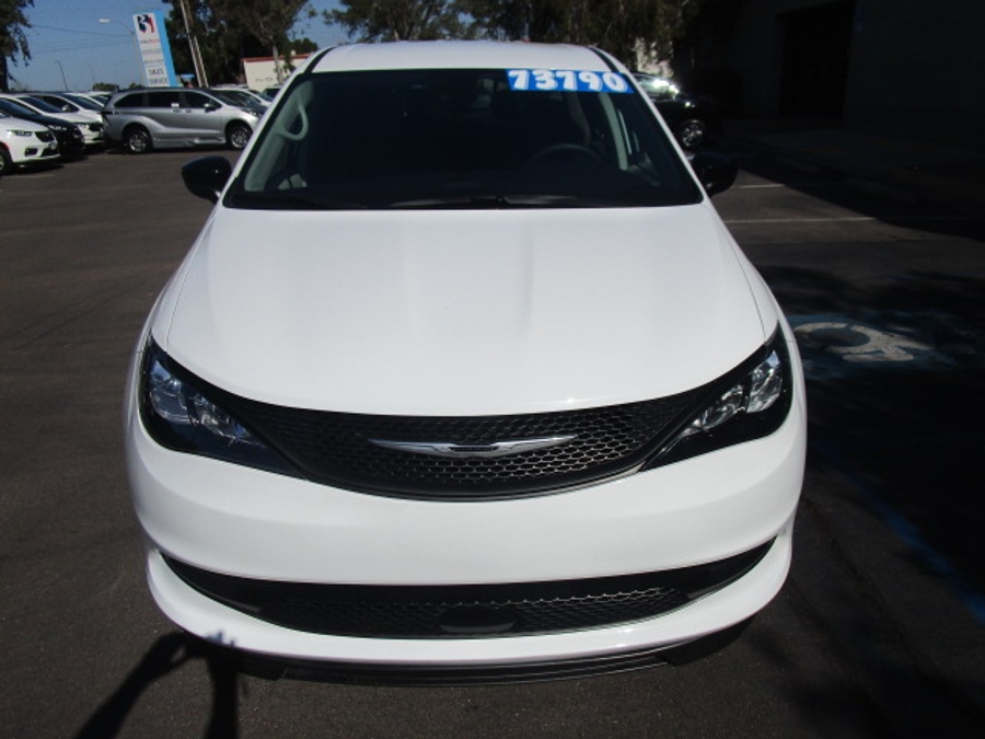 Used 2024 Chrysler Voyager LX - BraunAbility Side Entry Entry Fold Out Automatic Ramp