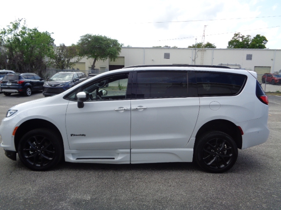 Used 2023 Chrysler Pacifica Touring L Sport - BraunAbility Side Entry Entry Fold Out Automatic Ramp