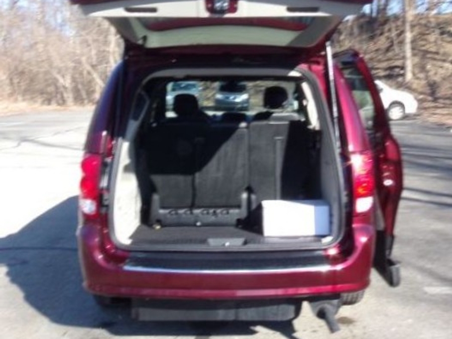 2019 Dodge Grand Caravan SXT - Photo 18