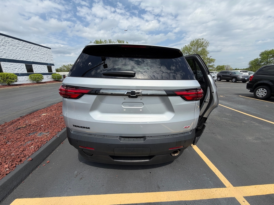 Used 2022 Chevrolet Traverse RS - BraunAbility Side Entry Entry In Floor Automatic Ramp