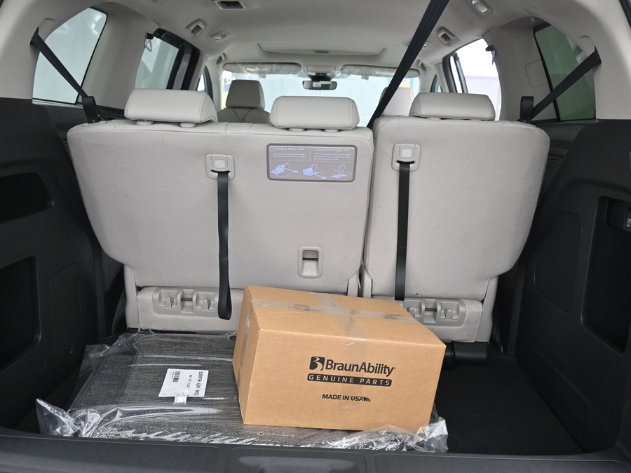 New 2026 Honda Odyssey EX-L - BraunAbility Side Entry Entry In Floor Automatic Ramp